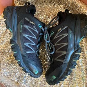 North Face Ultra 110 GRX Women’s Hiking Shoes, size 7